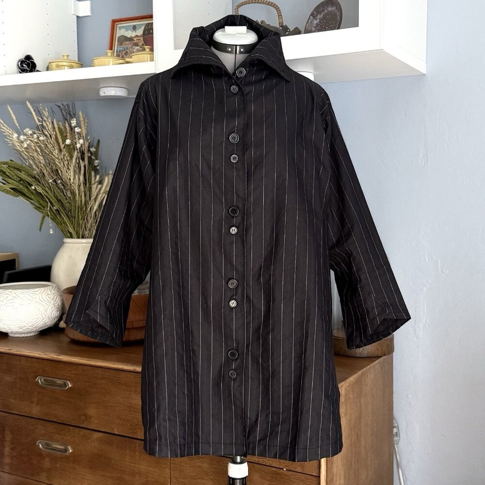 Blanque Black Sliver Metallic Pinstriped Jacket Lagenlook Size 1